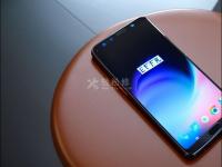 一加手機如何解決觸摸屏幕反應不靈敏的問題？