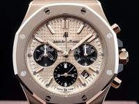 卡地亞手表滴答聲異常。