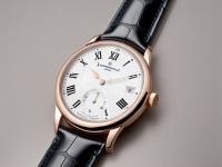 帕瑪強尼手表指針顏色褪色。