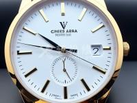 豪雅手表顯示屏偏色。