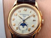 飛亞達手表顯示屏背光不亮。