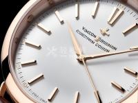 天梭手表顯示屏背光不亮。