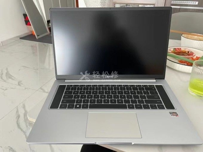 榮耀筆記本電腦無法識別SD卡或讀取數(shù)據(jù)的解決方法。